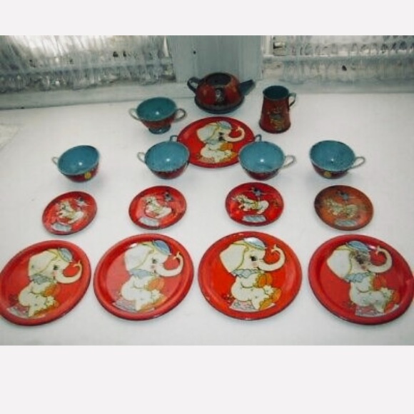 1948 Ohio Art #158, Circus Child’s Tin Tea Set